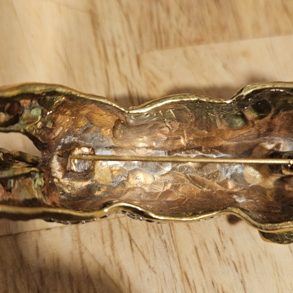 Large Elephant Brooch - Picture 4 of 5